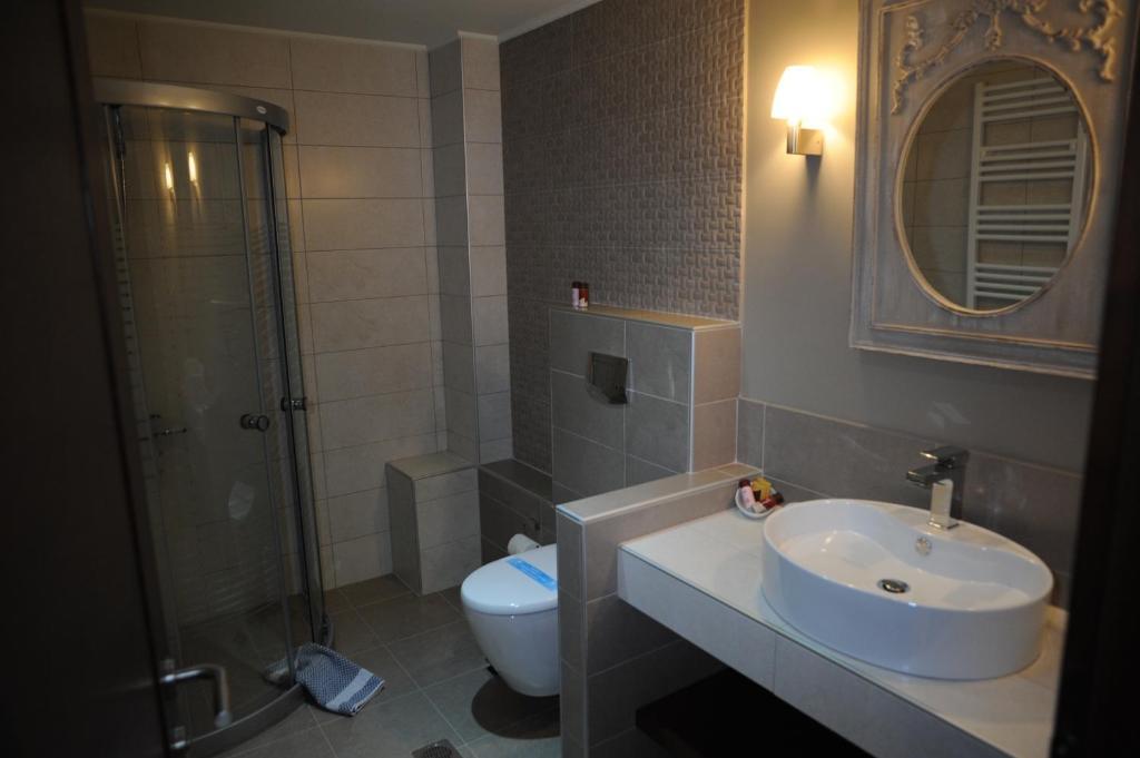 Agapi Luxury Hotel Káto Loutrákion Habitación foto